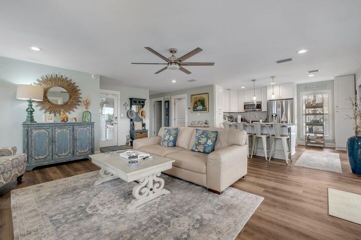 Property Photo:  17 Royster Drive  FL 32327 