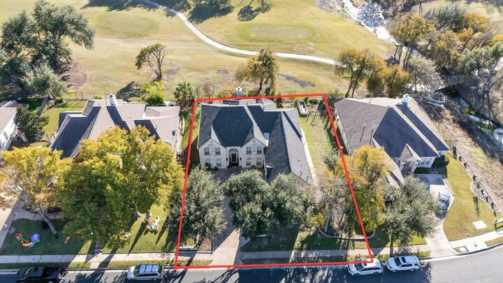 Property Photo: 2123 Hilton Head Drive TX 78664