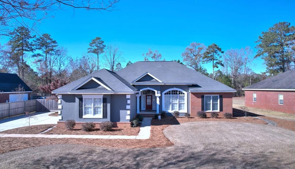 Property Photo:  2817 Creedmoor Lane  GA 31721 