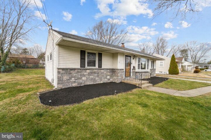 Property Photo: 812 Beverly Drive NJ 08083