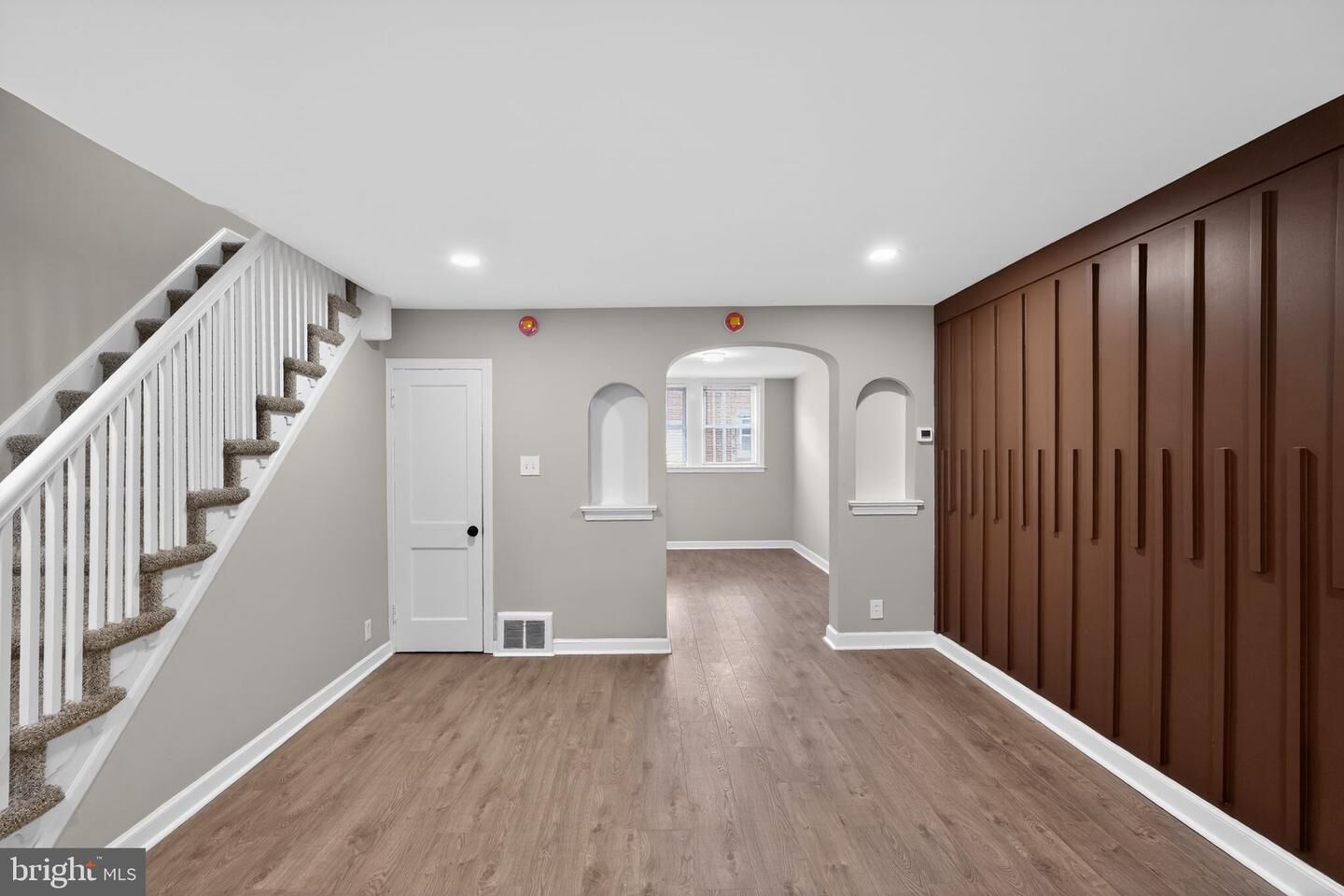 Property Photo:  5442 Valley Street  PA 19124 