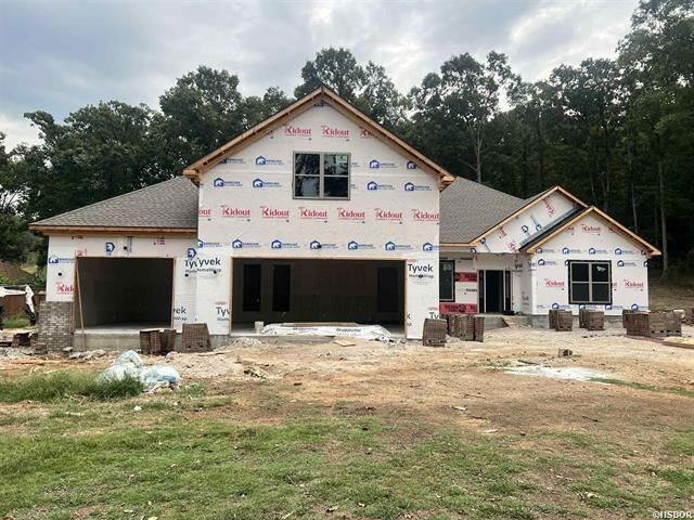 Property Photo: 155 Lake Forest Shores Drive AR 71913