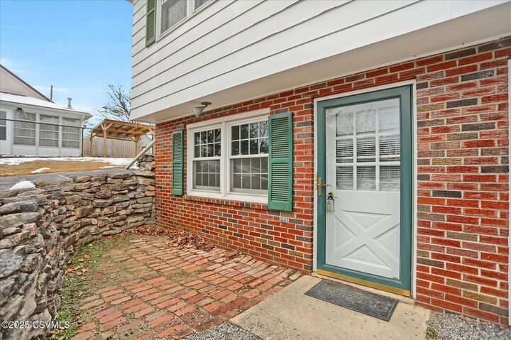 Property Photo: 513 E Wall Street PA 17847