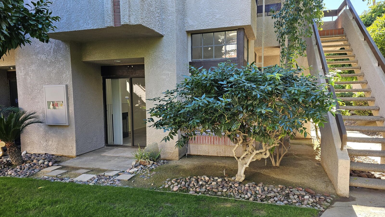 Property Photo:  2601 S Broadmoor 67  CA 92264 