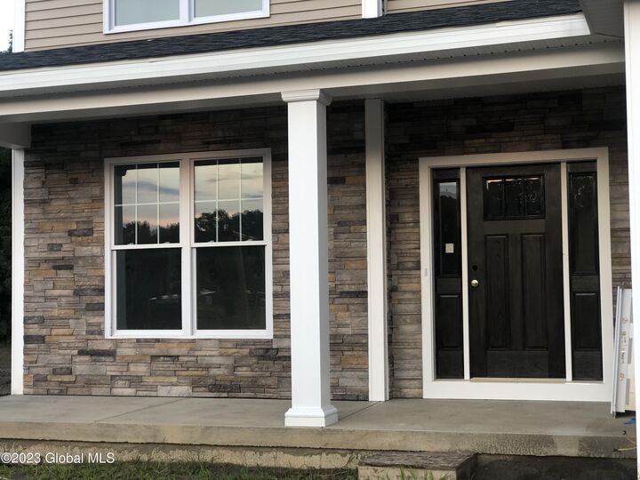 Property Photo:  9 Wyatt'S Way  NY 12065 