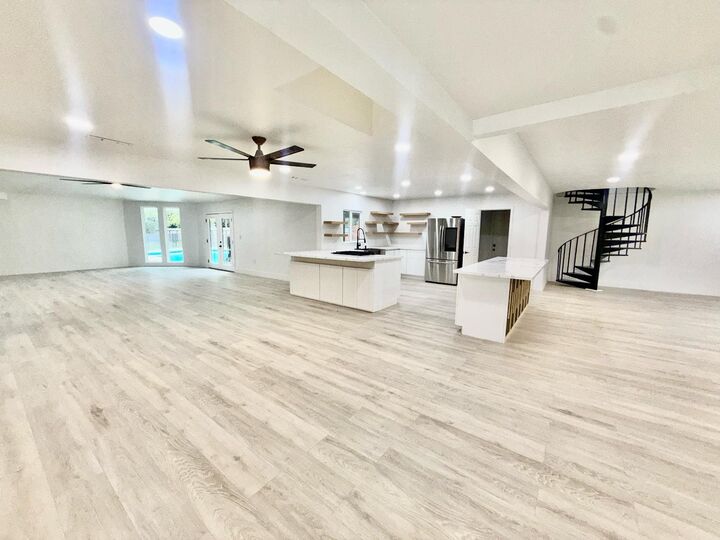 Property Photo: 10326 N Fowler Avenue CA 93619