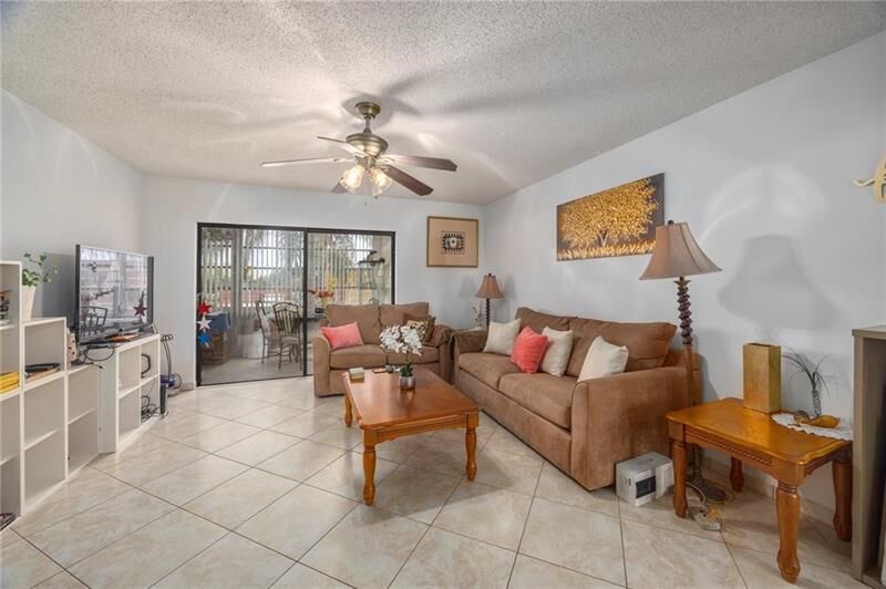 Property Photo: 3990 NW 42nd Ave 311 FL 33319