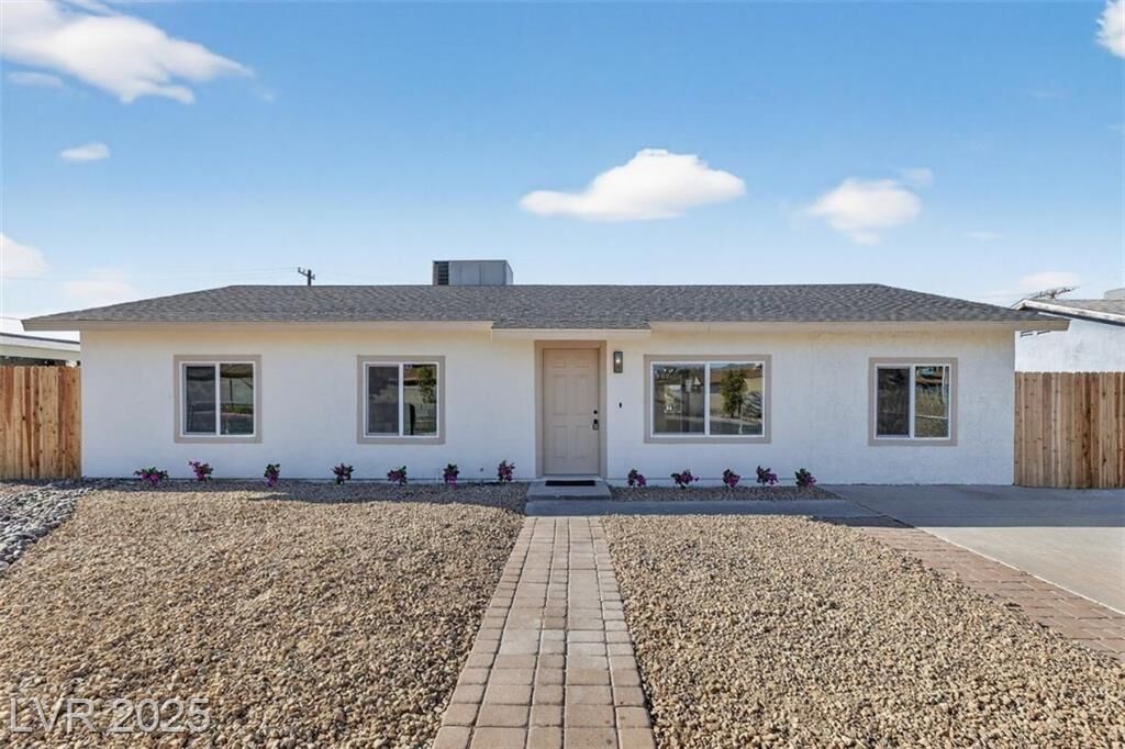 Property Photo: 1011 Center Street NV 89015