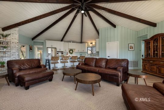 Property Photo: 655 S Hillside Dr UT 84741