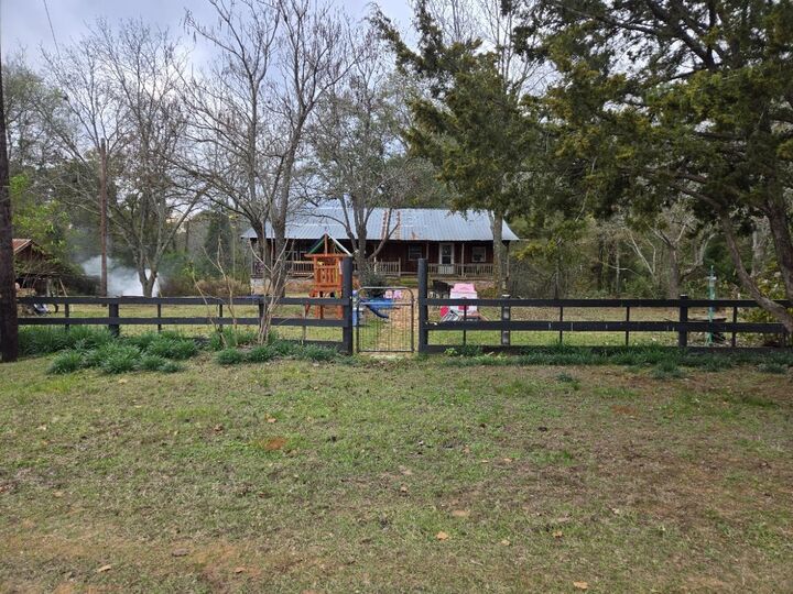 Property Photo:  8644 E Fm 840  TX 75654 