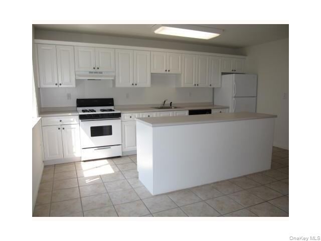 Property Photo: 25 College Avenue 608 NY 10954