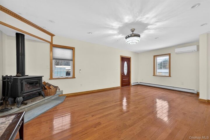 Property Photo:  3 Old Country Road  NY 10963 