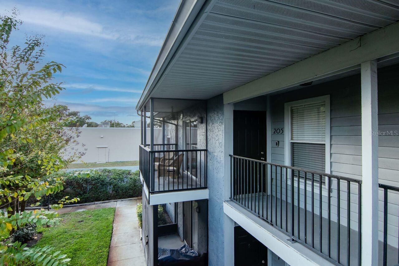 Property Photo: 3712 W Wisconsin Avenue 205 FL 33611