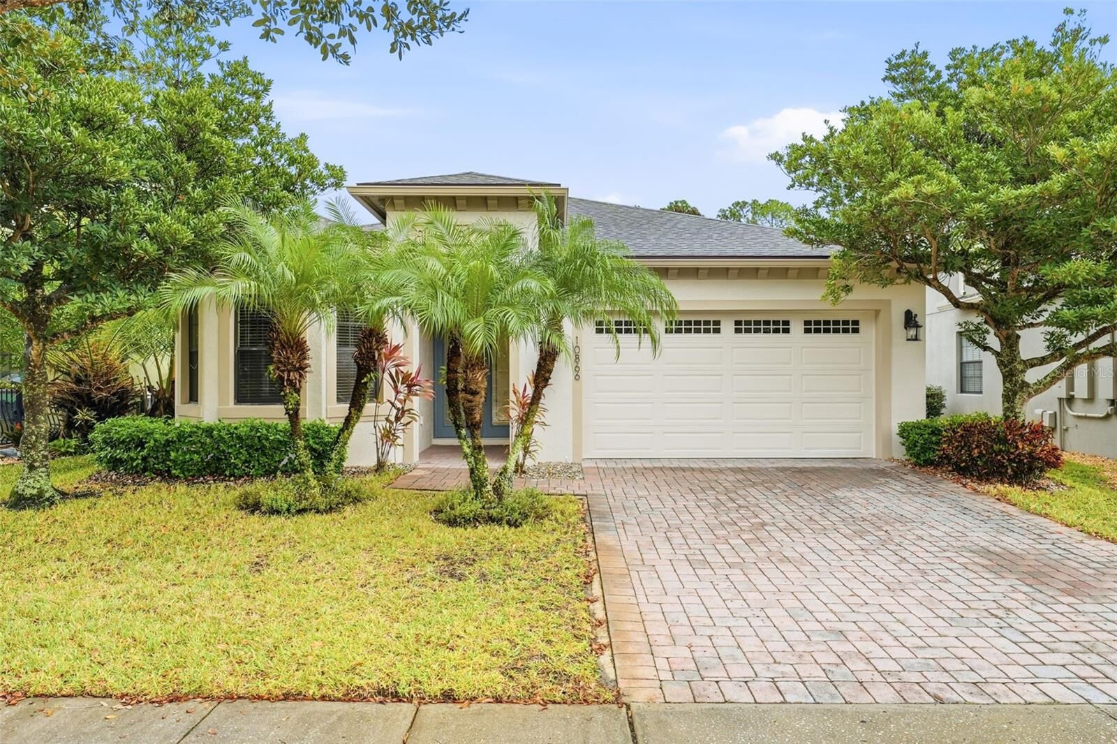 Property Photo:  10866 Fern Rock Road  FL 32825 