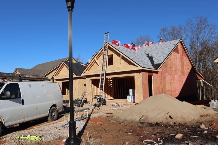 Property Photo: 609 Willow Park Dr TN 37043