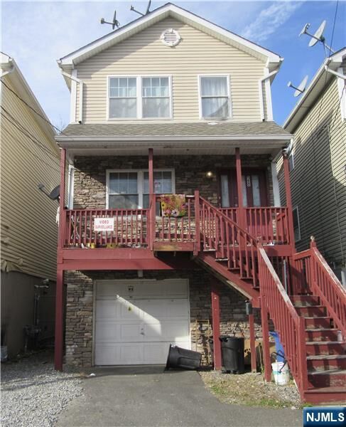 Property Photo:  28 Highland Street  NJ 07524 