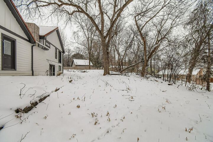 Property Photo:  888 Dakota Avenue  MN 55356 