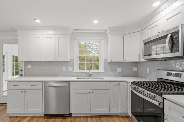 Property Photo:  495 Johnson Street  MA 01845 