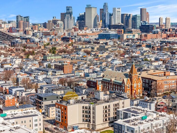 Property Photo:  256 Dorchester Street 305  MA 02127 