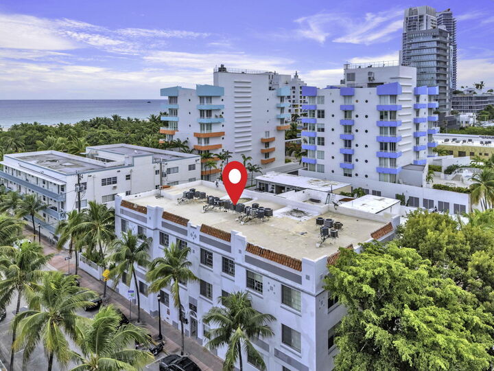 Property Photo:  130 3rd Street 201  FL 33139 