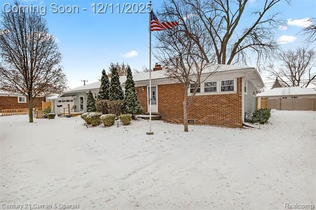 Property Photo: 17271 Hamilton Avenue MI 48101