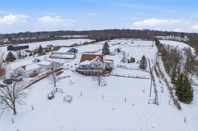 Property Photo: 8595 Columbia Highway MI 48827