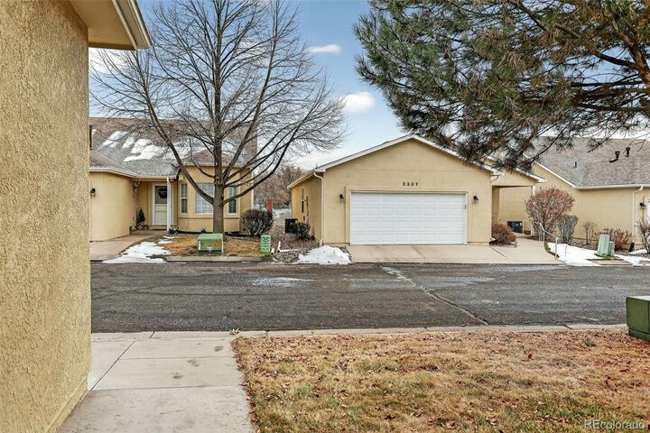 Property Photo:  3361 Chestnut Glen Lane  CO 80918 