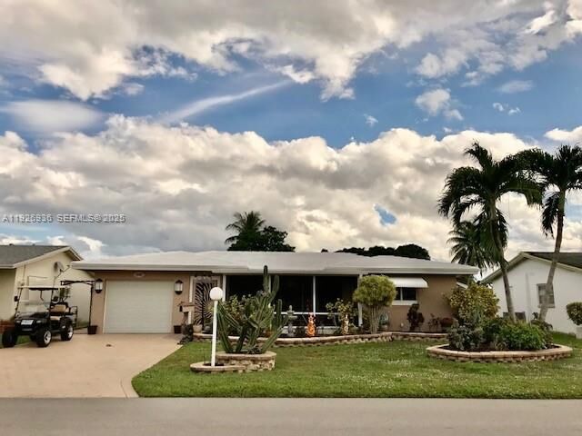 Property Photo:  4908 NW 47th Ter  FL 33319 