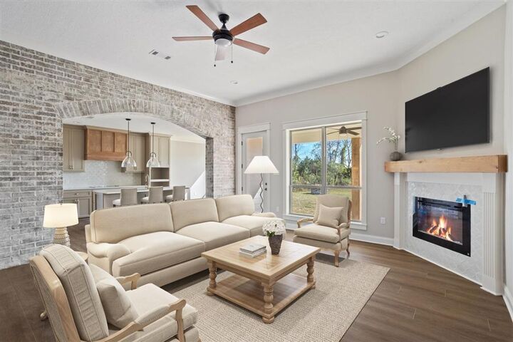 Property Photo:  5873 N Crescent Drive N  LA 70647 