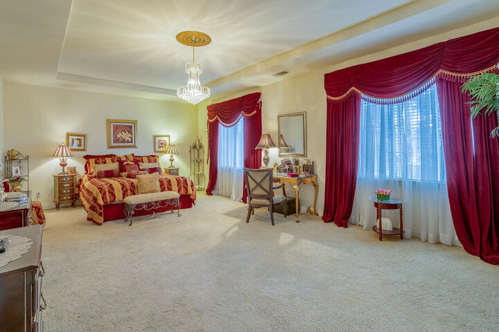 2563 Riviera Court  Tulare CA 93274 photo