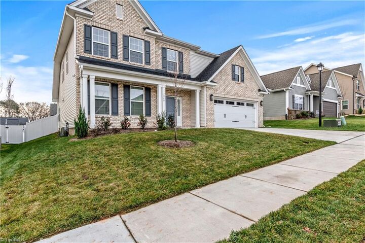 Property Photo: 7260 Huntgate Drive NC 27284