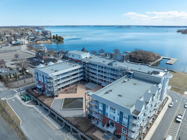 Property Photo: 130 Water Street 403 ON K7G 0A8