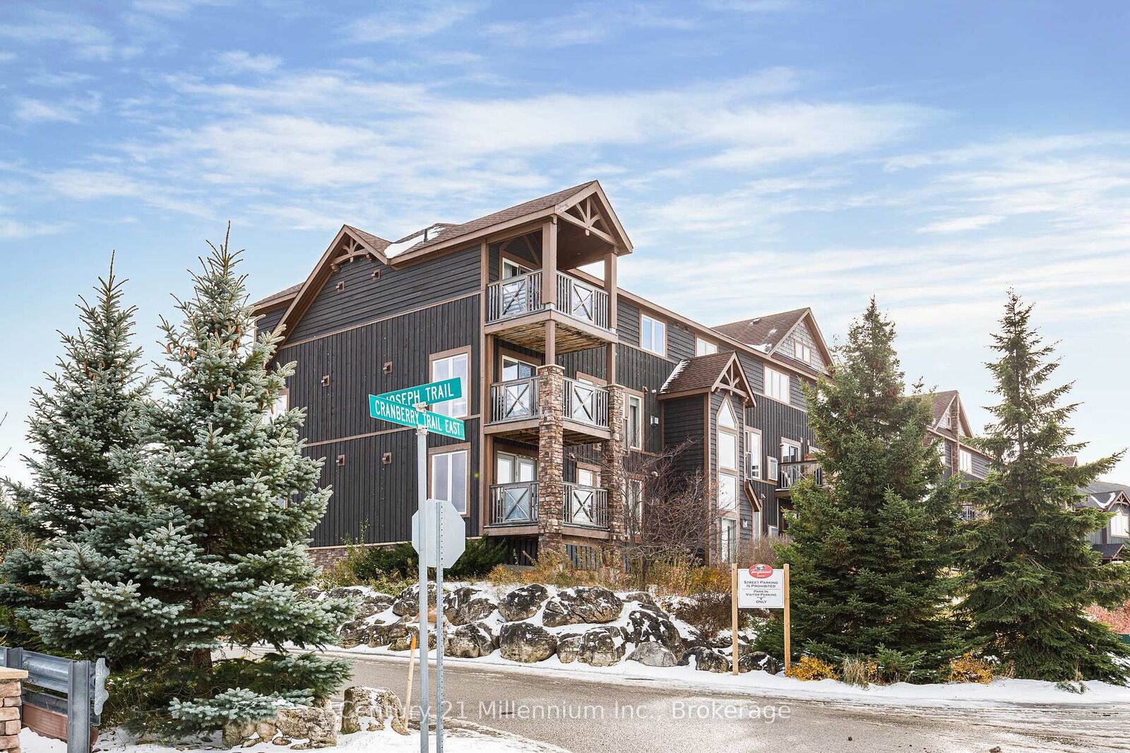 Property Photo: 6 Joseph Trail 201 ON L9Y 0J2