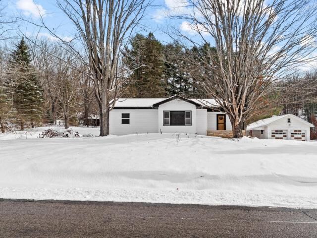 Property Photo:  2016 Jackson Avenue  PA 16365 