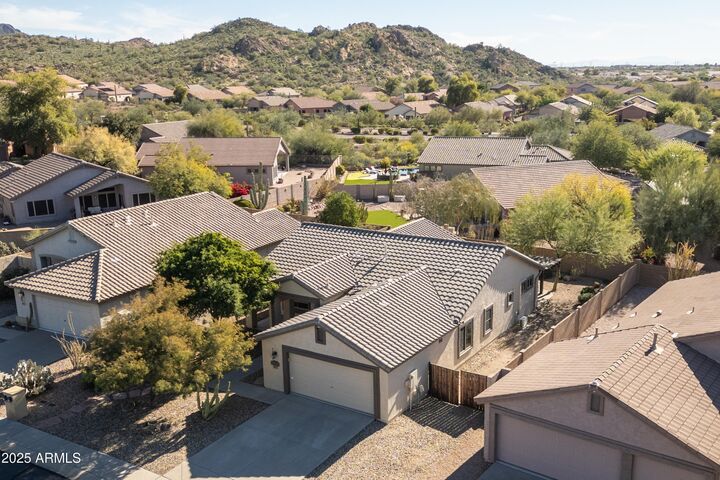Property Photo:  6973 E Hacienda La Noria Lane  AZ 85118 