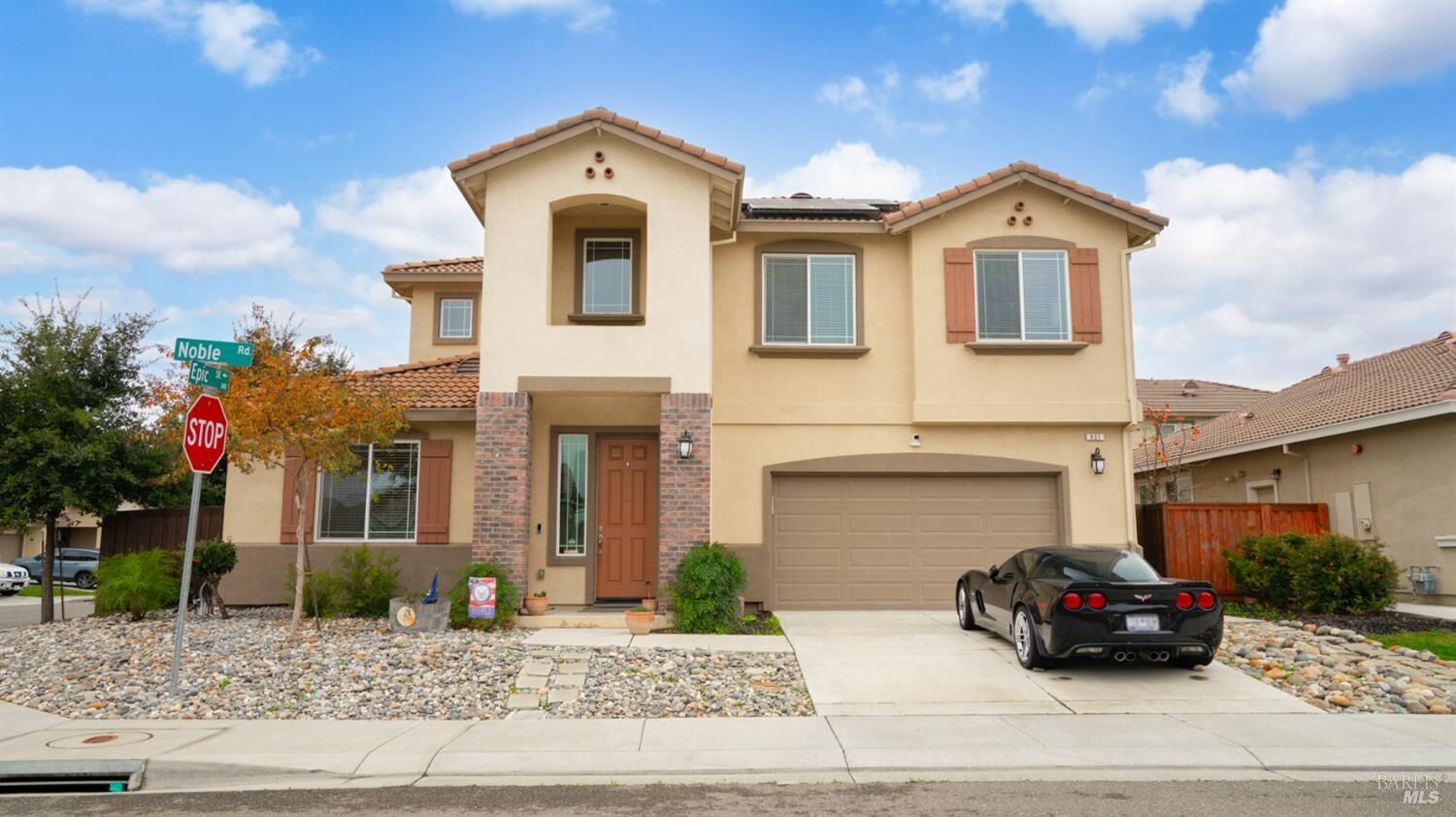 Property Photo: 931 Noble Road CA 95688