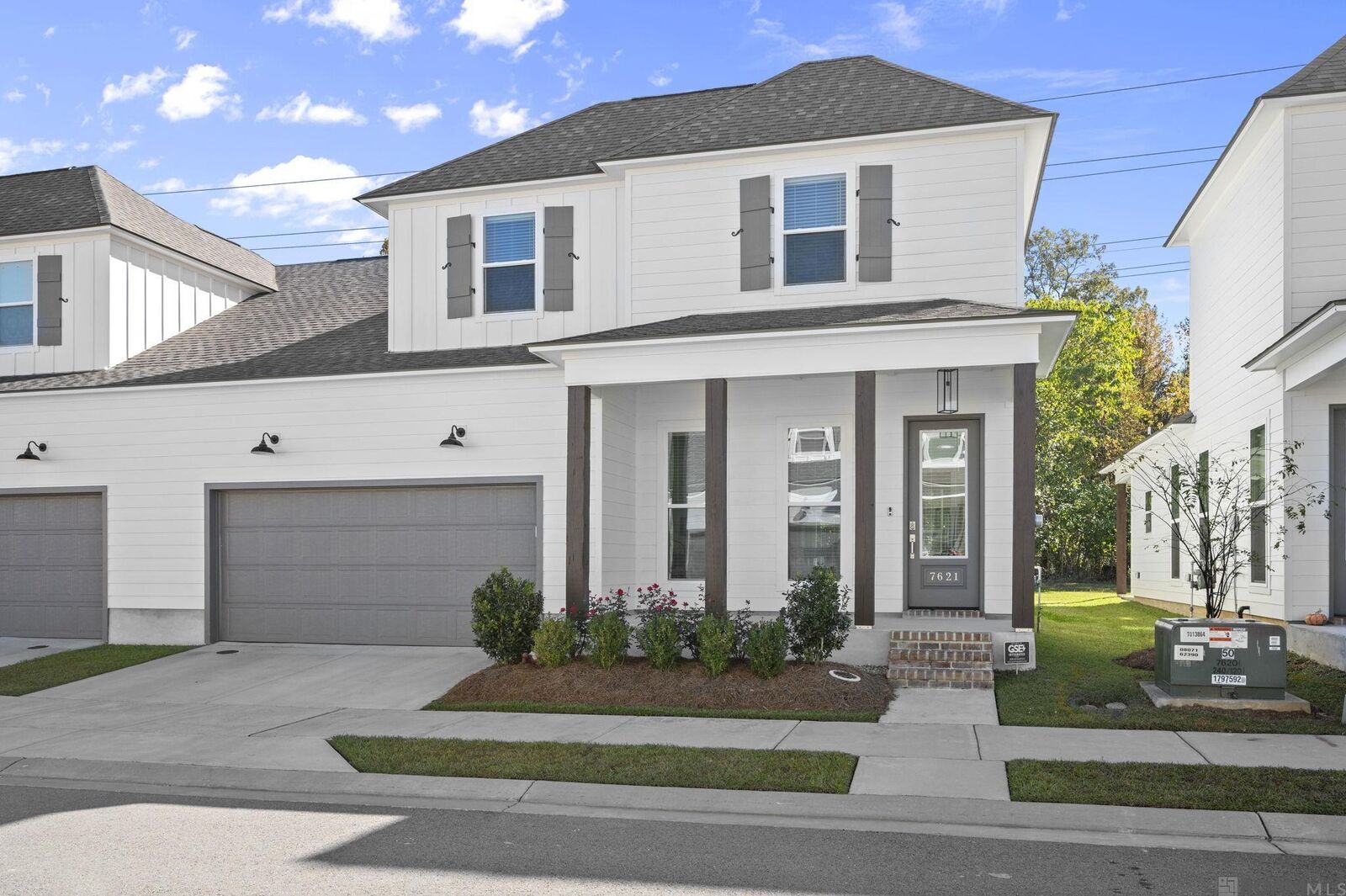 Property Photo: 7621 Trail Bend Ave LA 70836