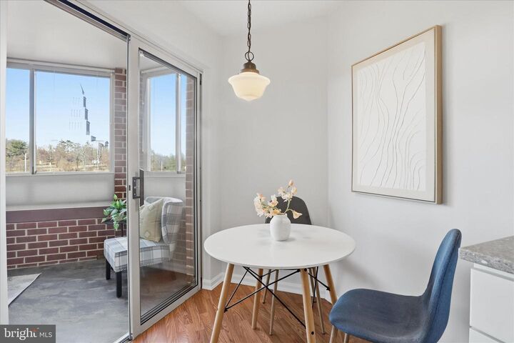 Property Photo:  2121 Jamieson Avenue 511  VA 22314 