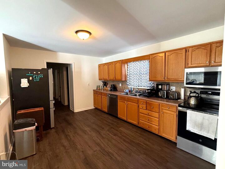 Property Photo:  104 Walden Drive  MD 21826 