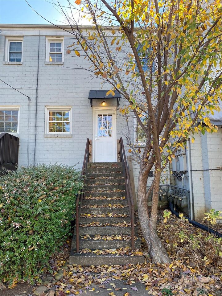 Property Photo: 524 Wakefield Drive A NC 28209