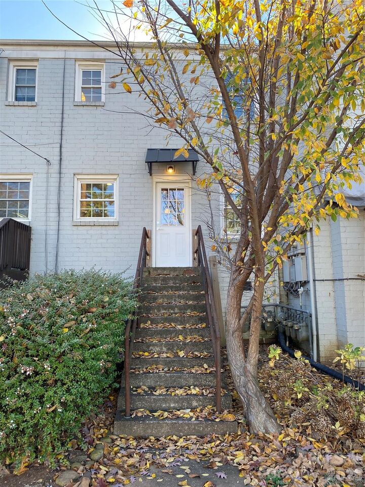 Property Photo: 524 Wakefield Drive A NC 28209