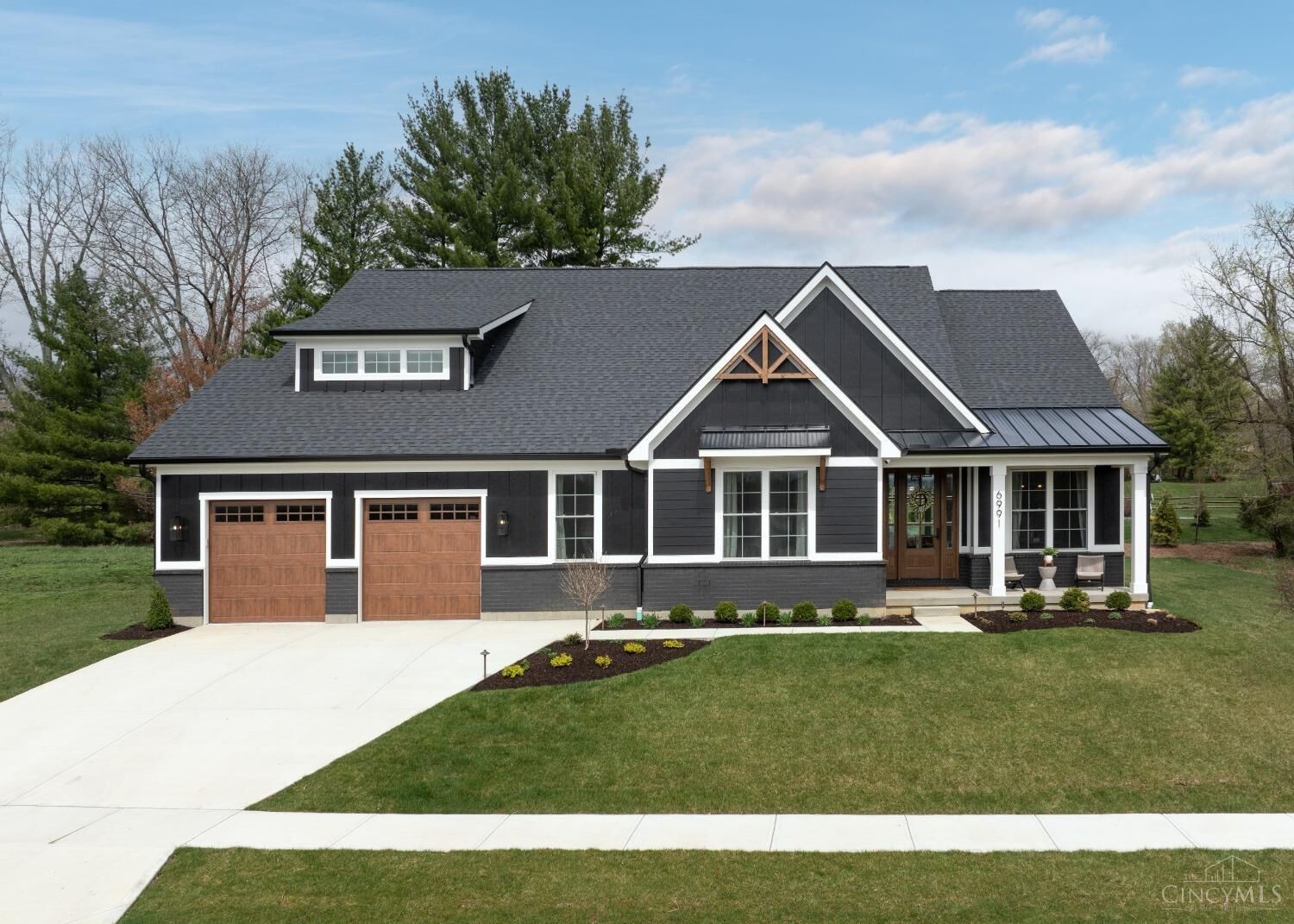 Property Photo: 6991 Shadow Ridge Road OH 45230