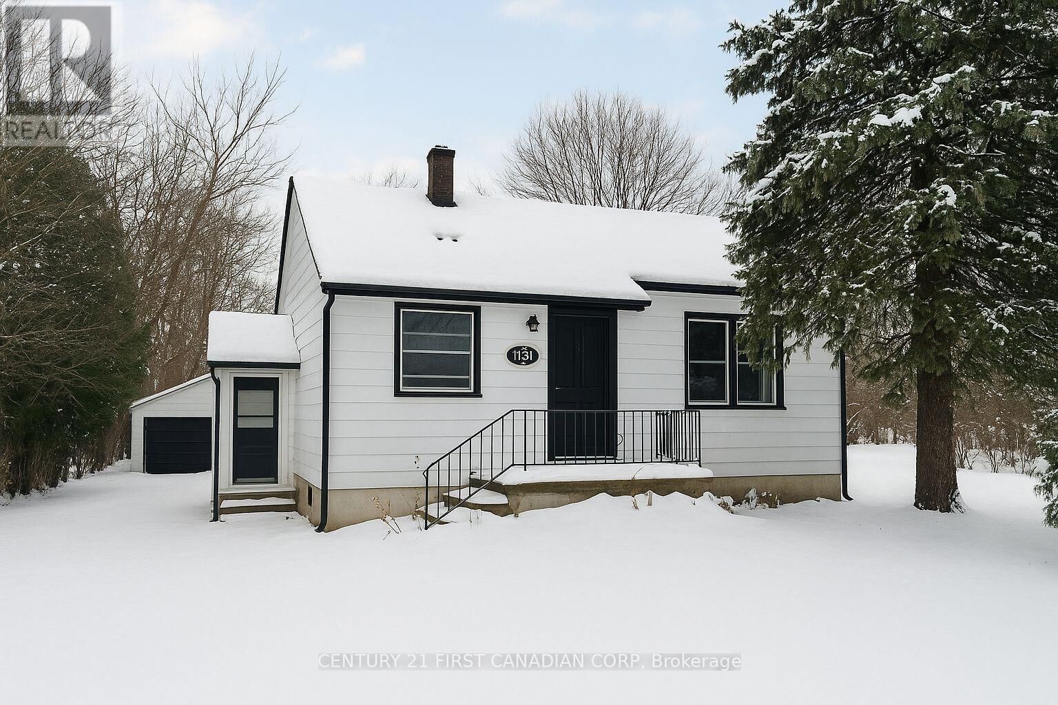 Property Photo: 1131 Crumlin Sideroad ON N5V 1R6
