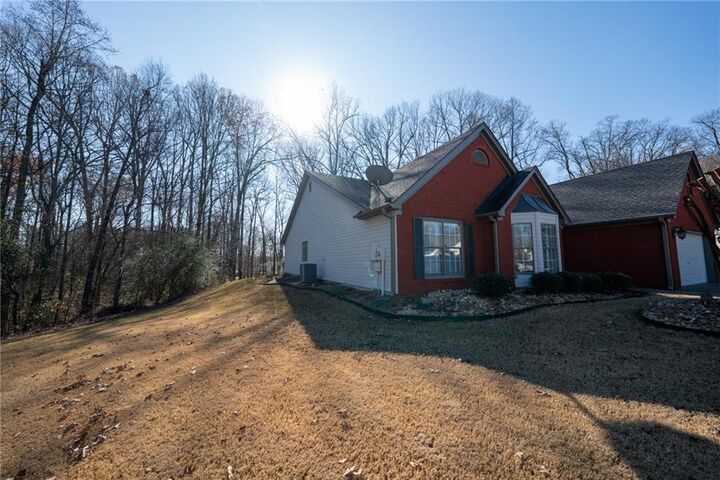 Property Photo: 3190 Hampton Trace Court GA 30519