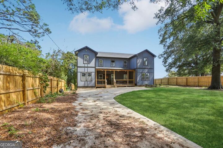 Property Photo:  1400 Bouldercrest Road SE  GA 30316 