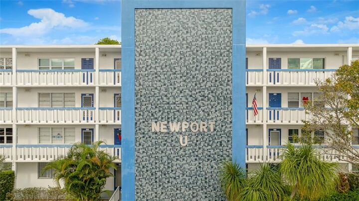 Property Photo: 2117 Newport U 2117 FL 33442