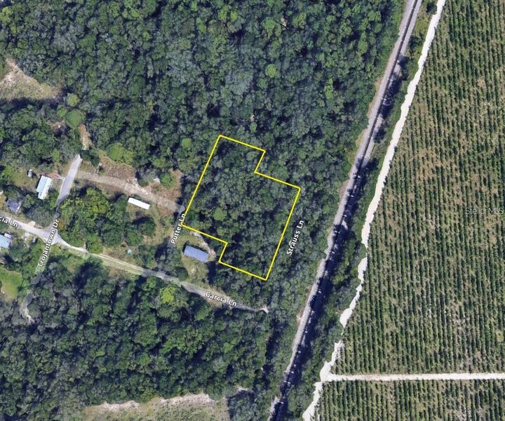 Property Photo: 17314 Putter Lane FL 34610