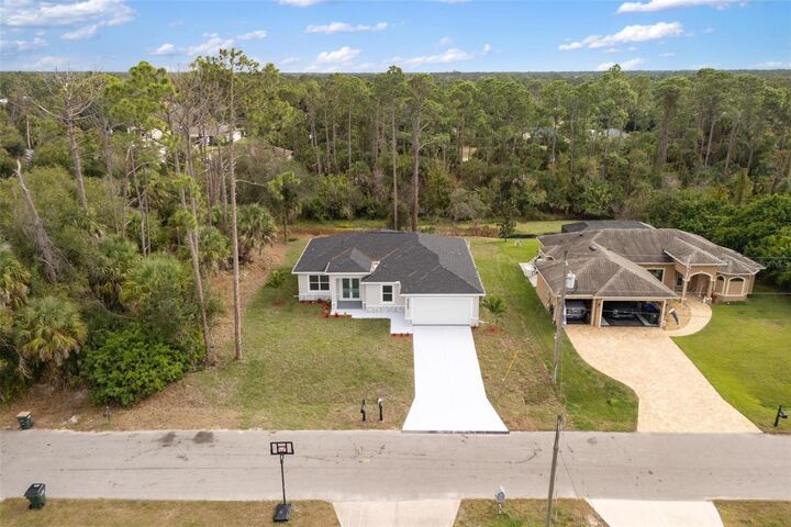 Property Photo: 4352 Everglades Terrace FL 34286