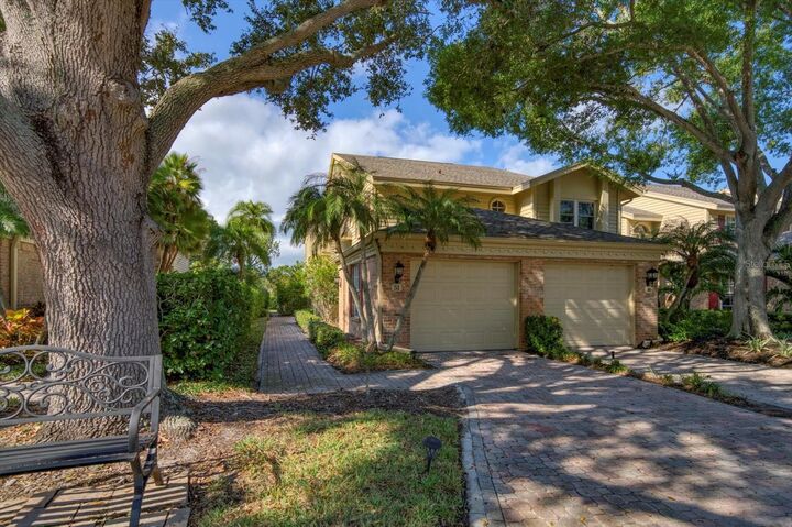 Property Photo: 49 Pelican Place FL 33756