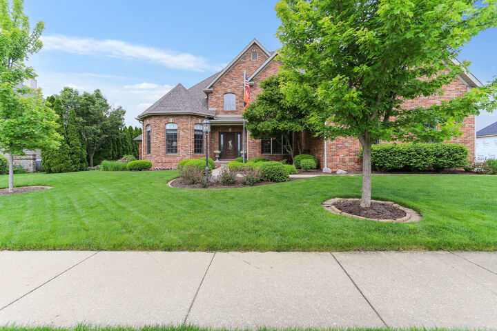 Property Photo:  2602 Castlerock Drive  IL 61802 